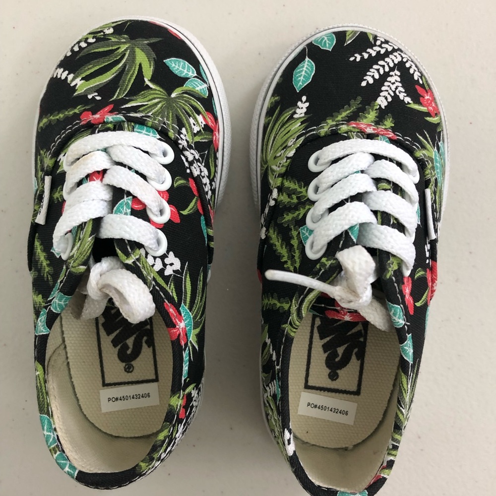 Toddler Hawaiian vans